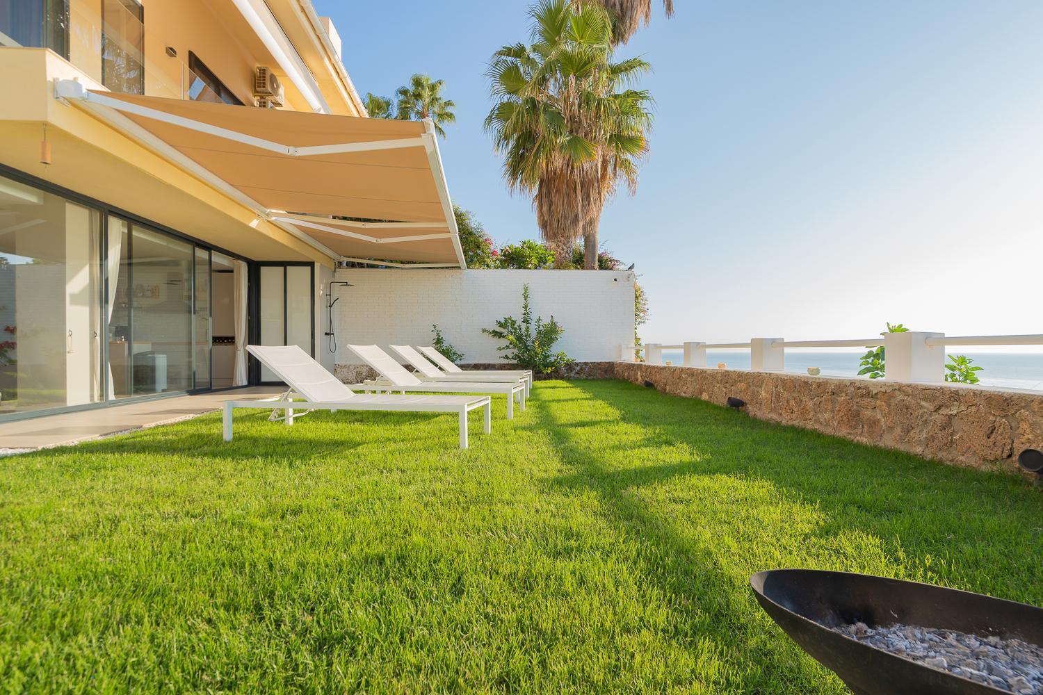 Private 250Sqm Garden Duplex, Jacuzzi, Cinema, Sea View Escape Apartment Torremolinos Luaran gambar