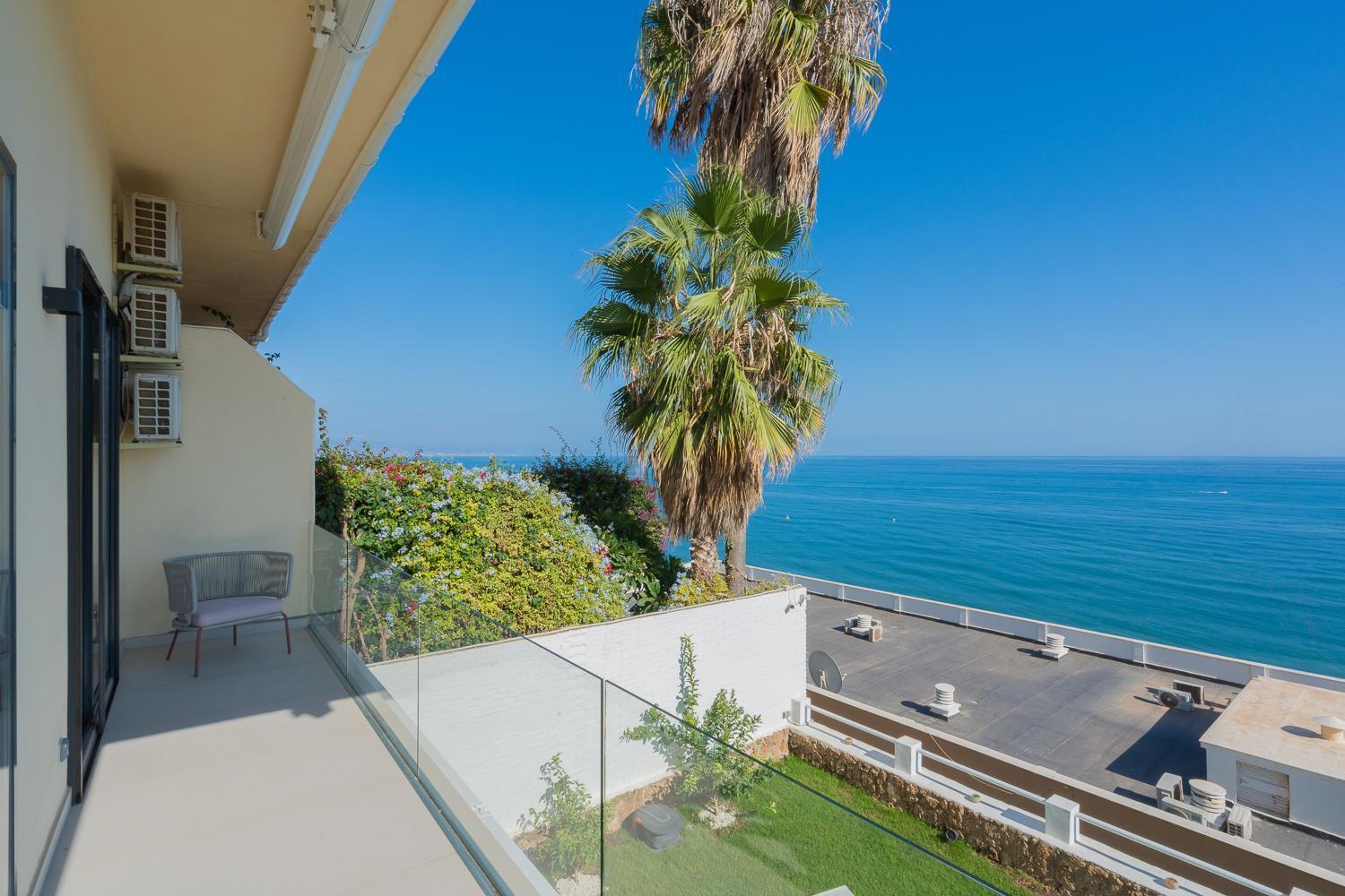 Private 250Sqm Garden Duplex, Jacuzzi, Cinema, Sea View Escape Apartment Torremolinos Luaran gambar