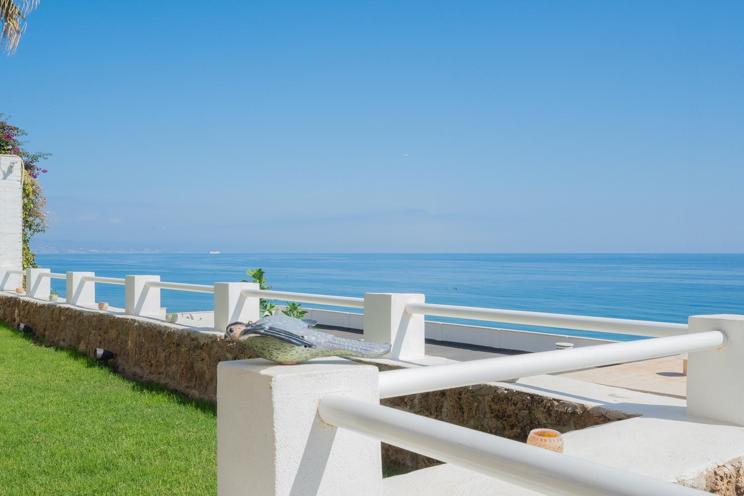 Private 250Sqm Garden Duplex, Jacuzzi, Cinema, Sea View Escape Apartment Torremolinos Luaran gambar