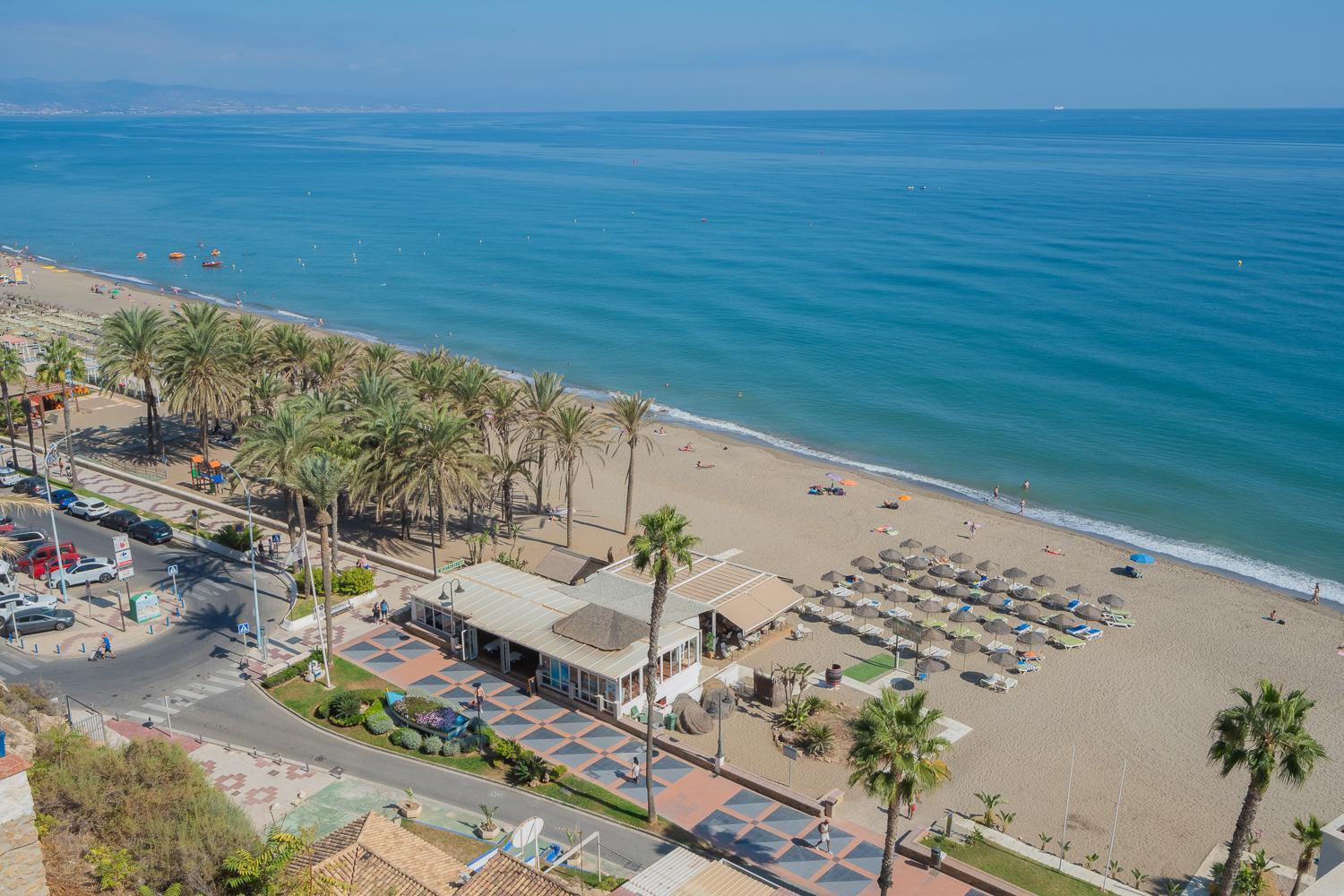 Private 250Sqm Garden Duplex, Jacuzzi, Cinema, Sea View Escape Apartment Torremolinos Luaran gambar