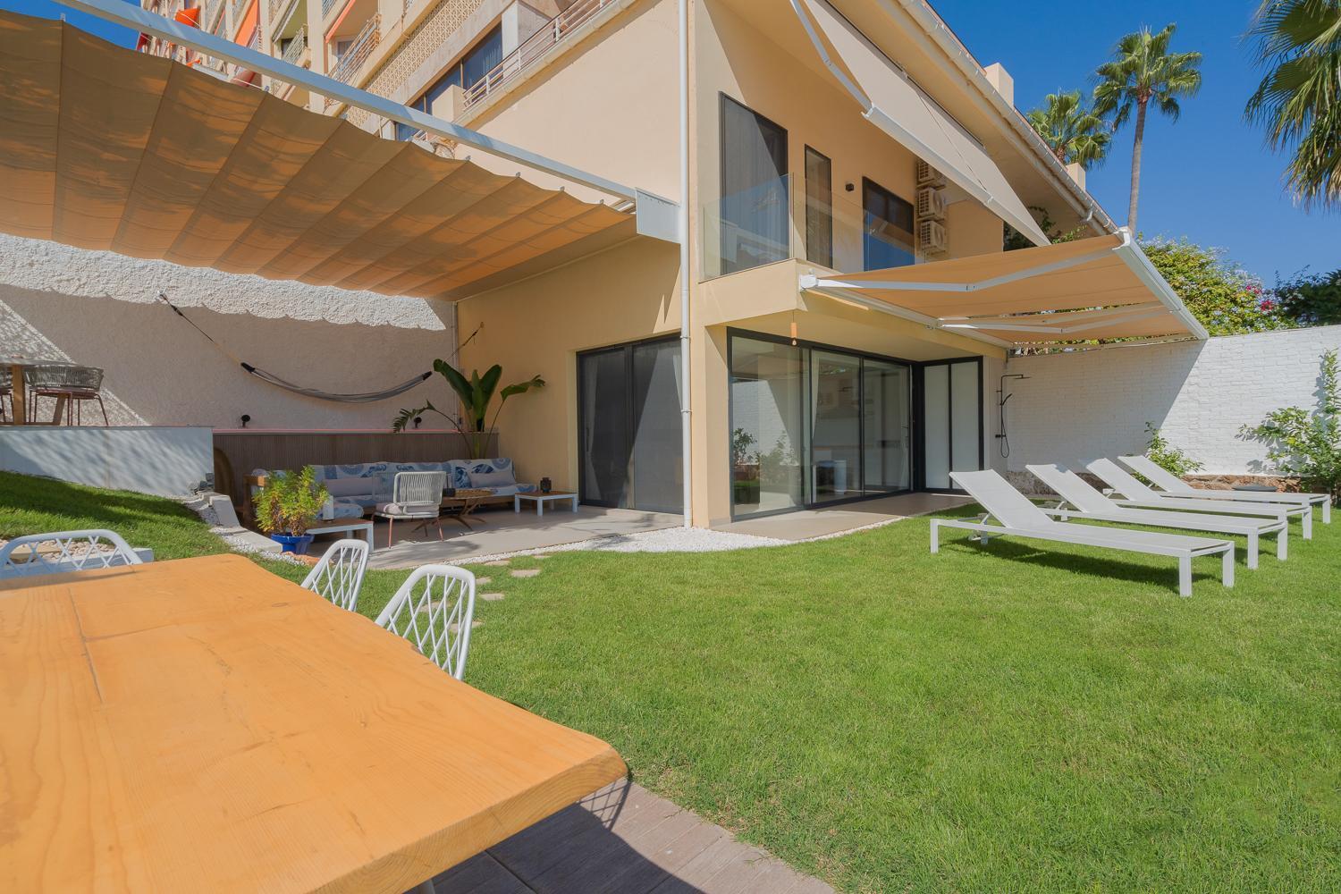 Private 250Sqm Garden Duplex, Jacuzzi, Cinema, Sea View Escape Apartment Torremolinos Luaran gambar