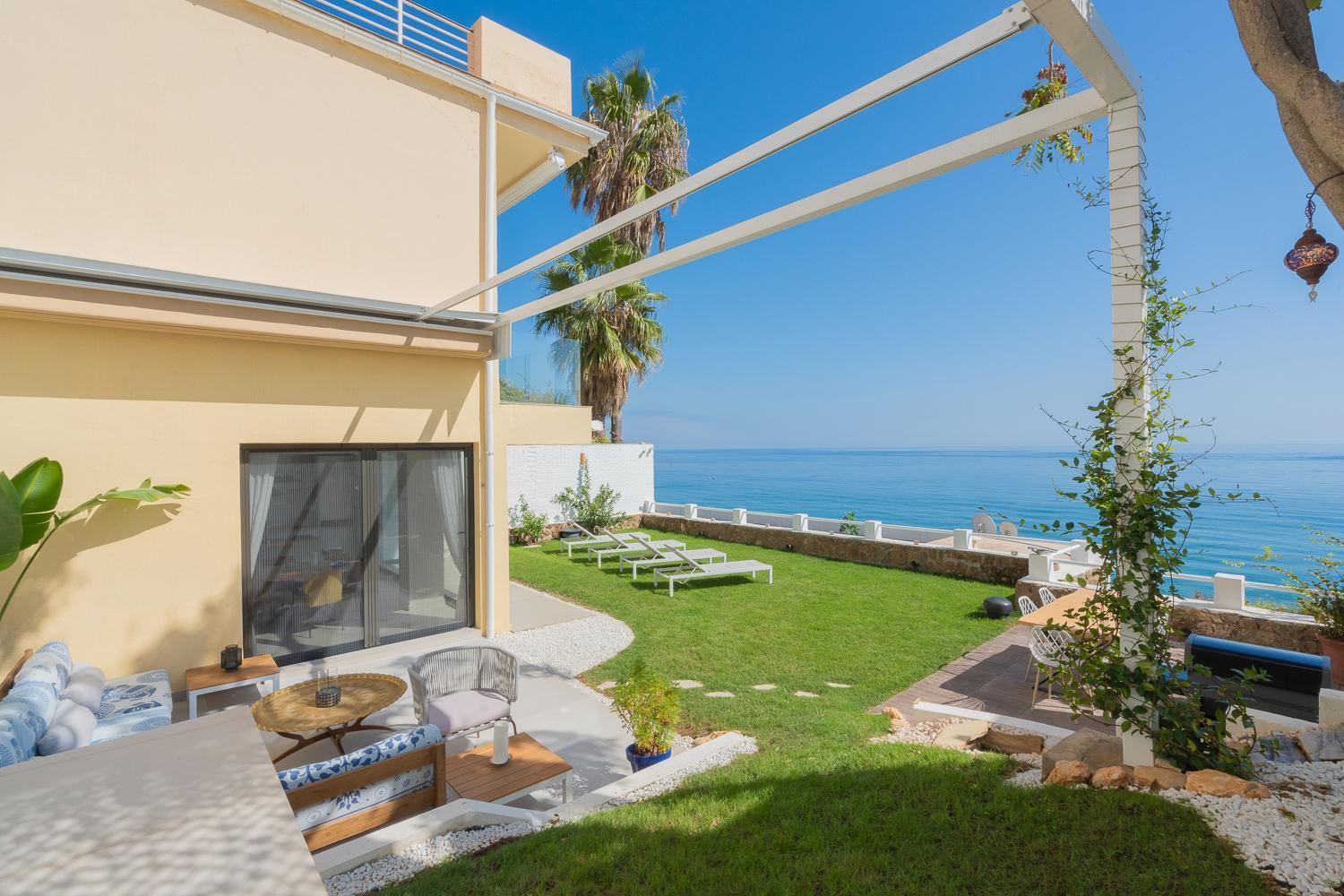 Private 250Sqm Garden Duplex, Jacuzzi, Cinema, Sea View Escape Apartment Torremolinos Luaran gambar