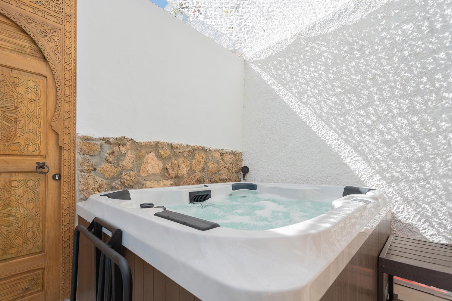 Private 250Sqm Garden Duplex, Jacuzzi, Cinema, Sea View Escape Apartment Torremolinos Luaran gambar