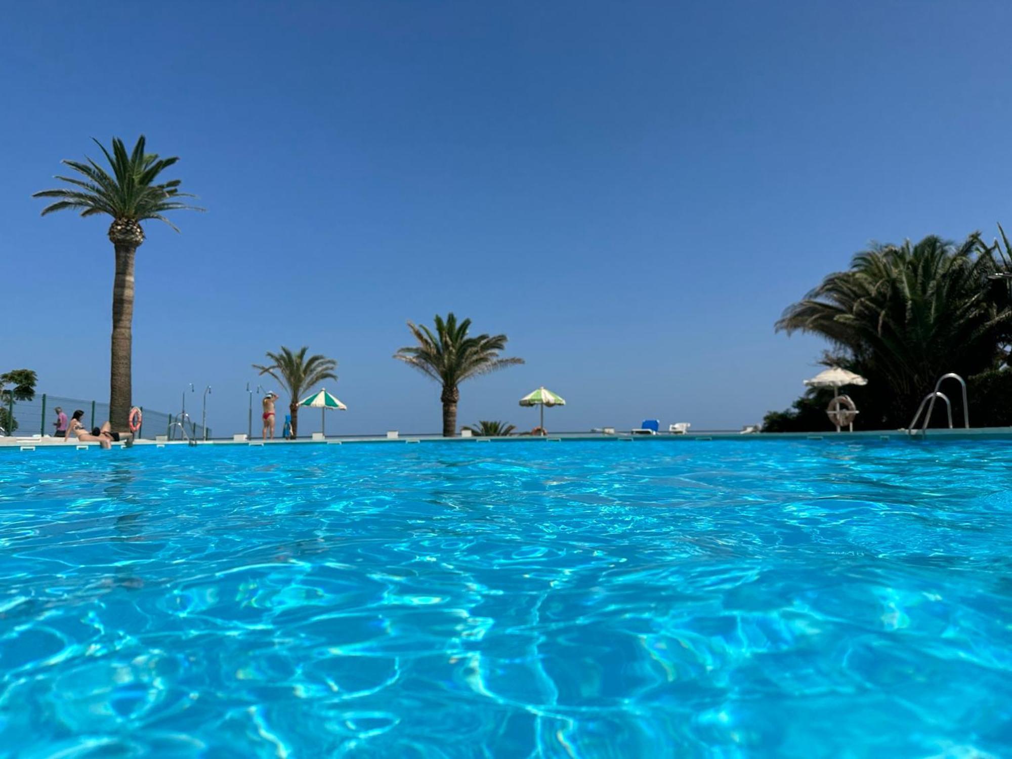 Private 250Sqm Garden Duplex, Jacuzzi, Cinema, Sea View Escape Apartment Torremolinos Luaran gambar